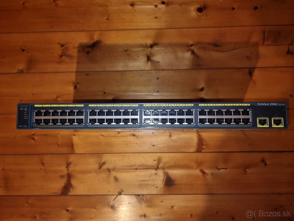 48 portovy switch Cisco Catalyst 2960 WS-C2960-48TT-L - Bánovce nad ...