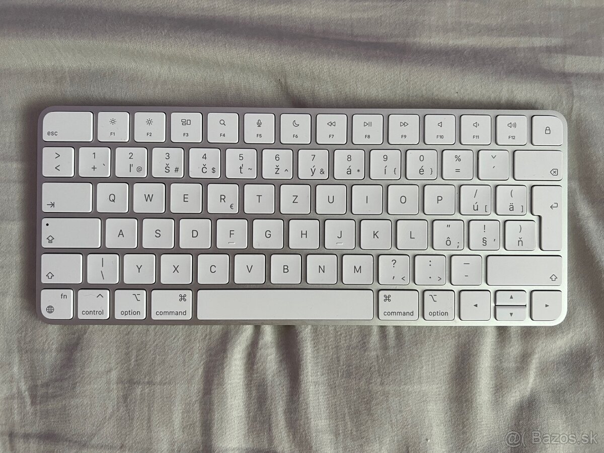 Apple Magic Keyboard - SK