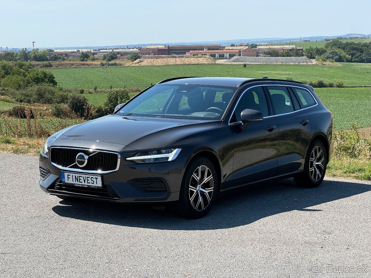 Volvo V60 B4 Benzín Core Kamera Záruka