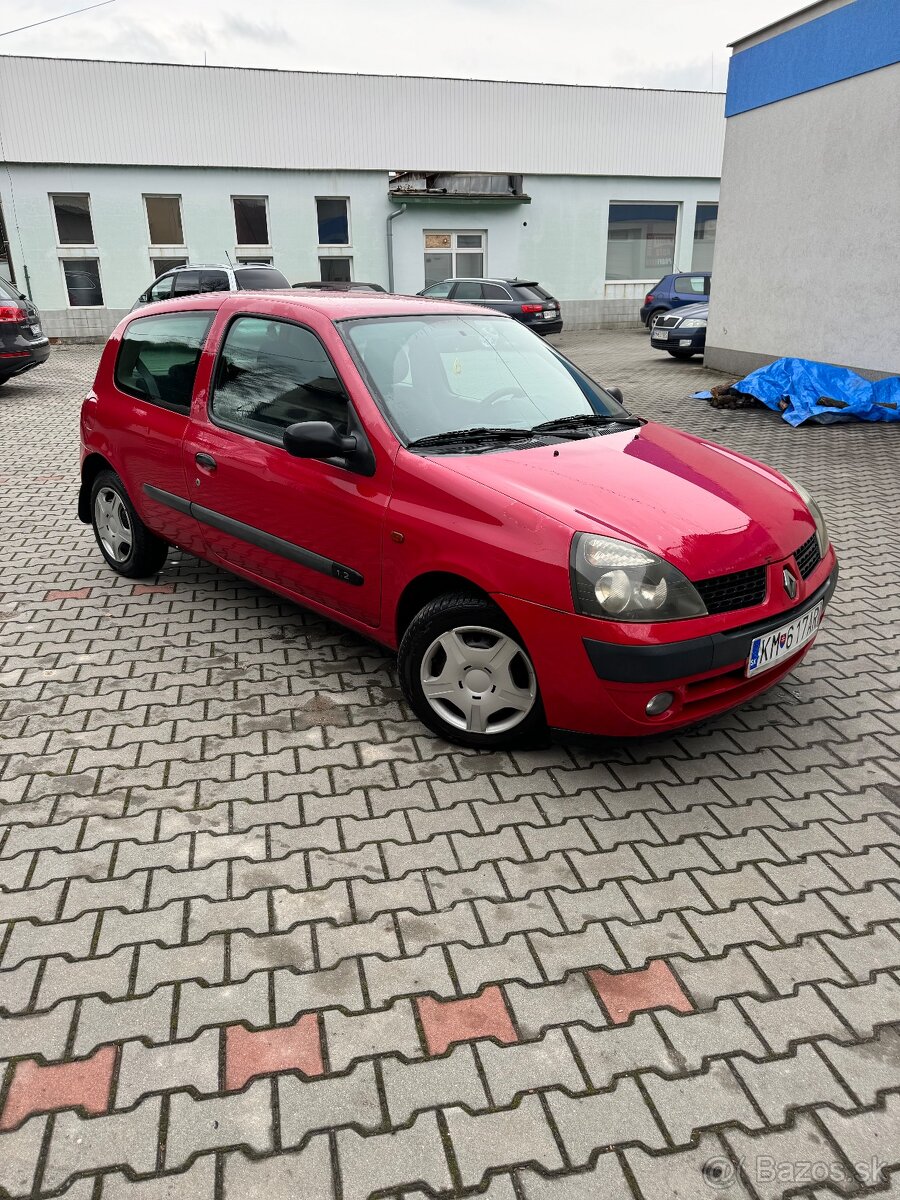 Renault clio 1.2 benzín