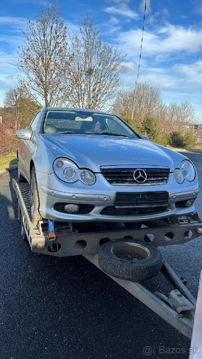 MERCEDES BENZ Sportcoupe C203 CL 220CDI Facelift 2005