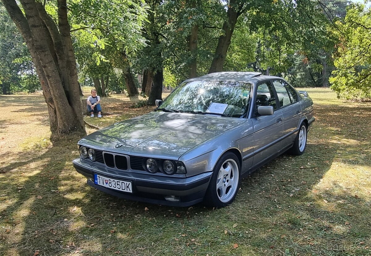 BMW E34 530i V8 manual