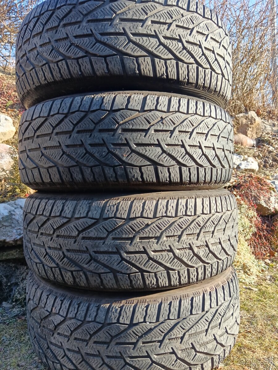 Zimne pneumatiky 225/55 R17