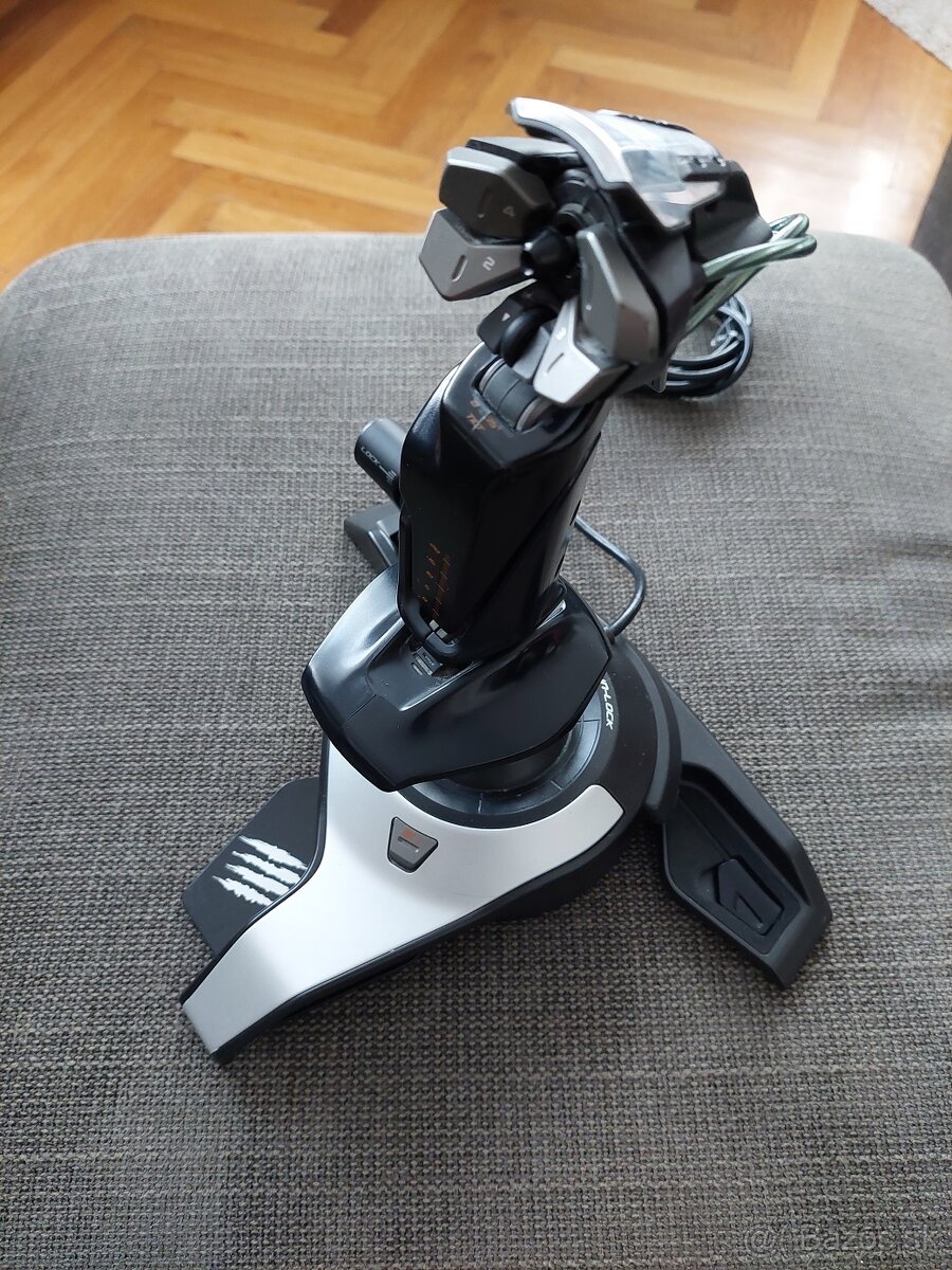 Letecky/Flight joystick Mad Catz