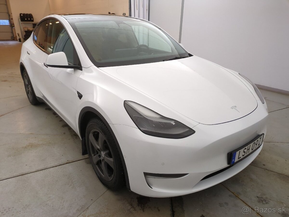 Tesla Model Y Long Range