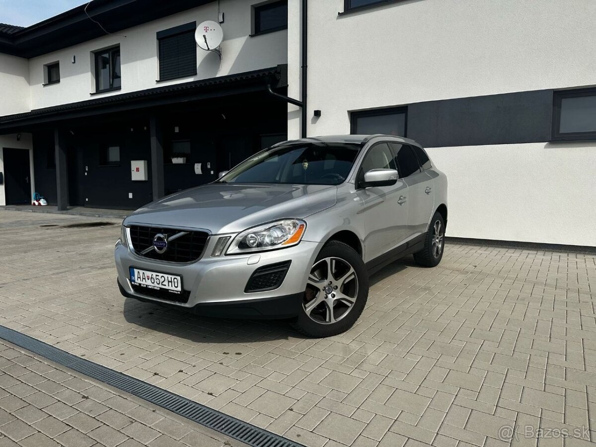 Volvo XC60 D5 AWD Momentum