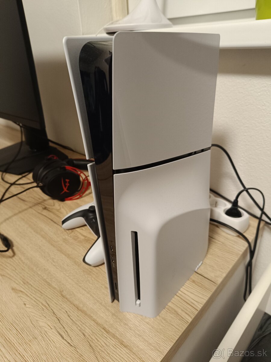 Ps5 slim s mechanikou