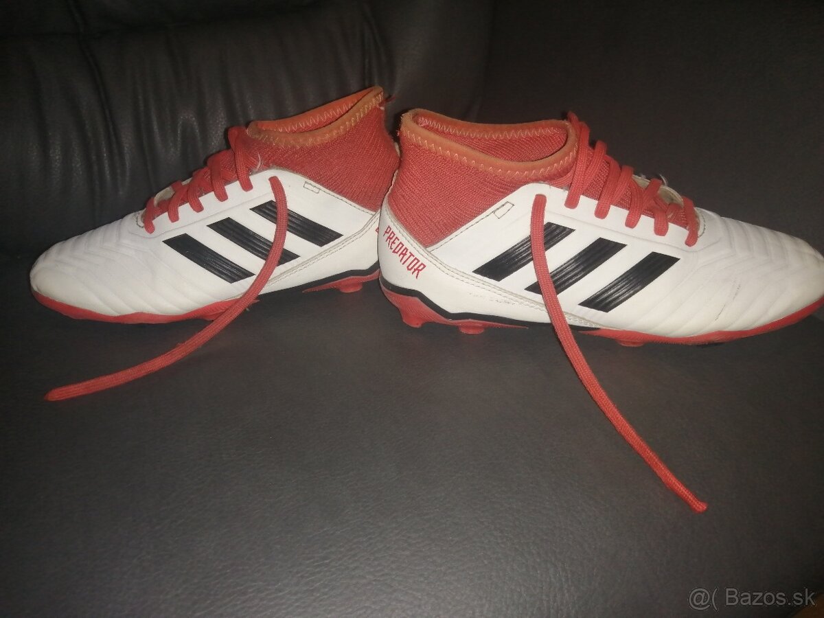 Adidas Predator č 33