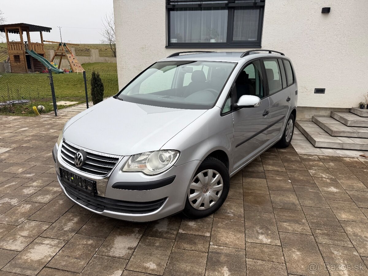 Volkswagen Touran 1.6 LPG