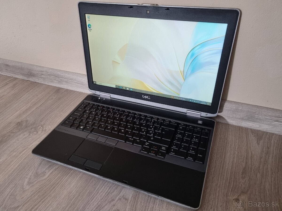 ▼Dell Latitude E6530 - 15,6" / i5-3340M / GPU 1GB / 8GB▼