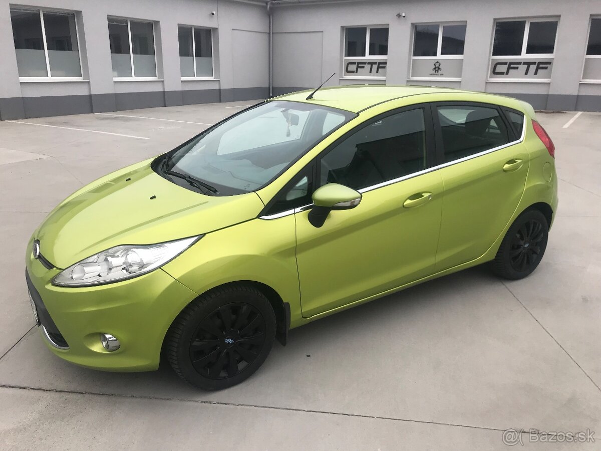 Ford Fiesta 1,25 benzin 60kw r.v 2010 kup,na Slovensku