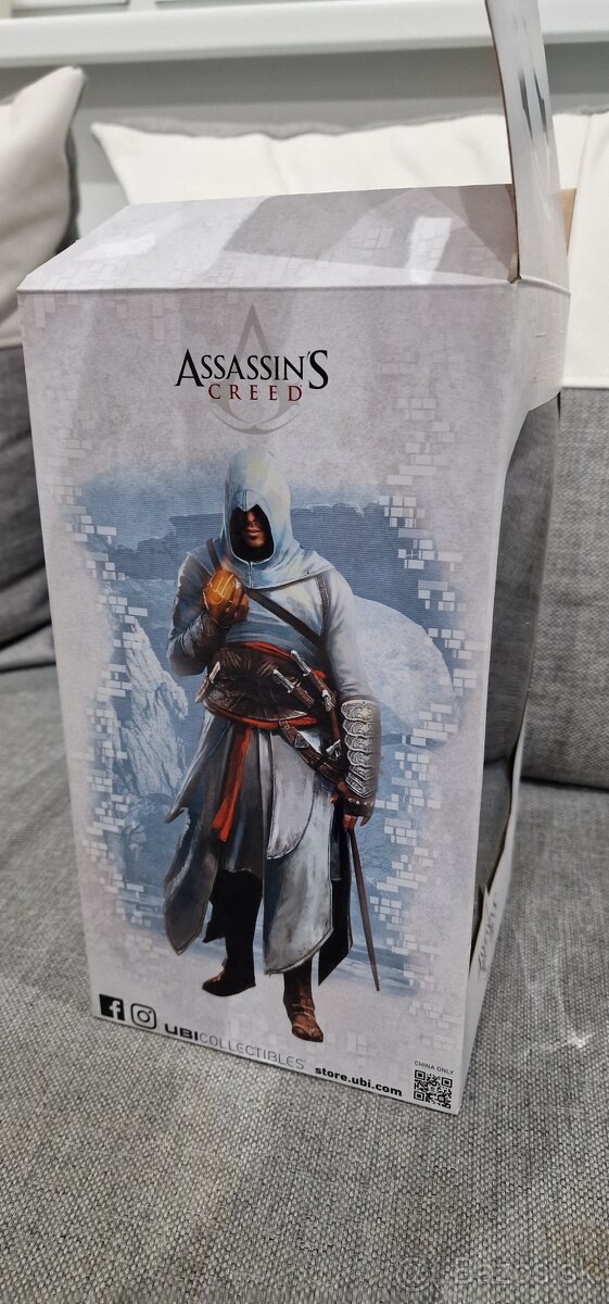 Assassin's Creed Altair Apple of Eden Keeper