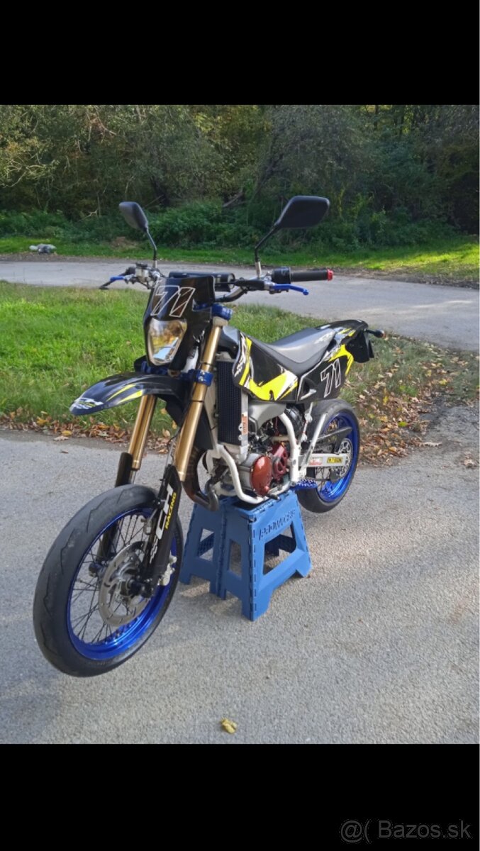 Husqvarna WSM 50 CH racing Supermoto s TP a SPZ