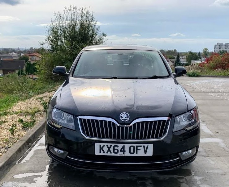 Škoda Superb 2 facelift 2.0Tdi Dsg dovoz GB