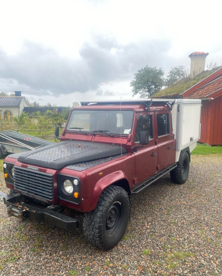 Land Rover Defender 130 210 000km rv:2003