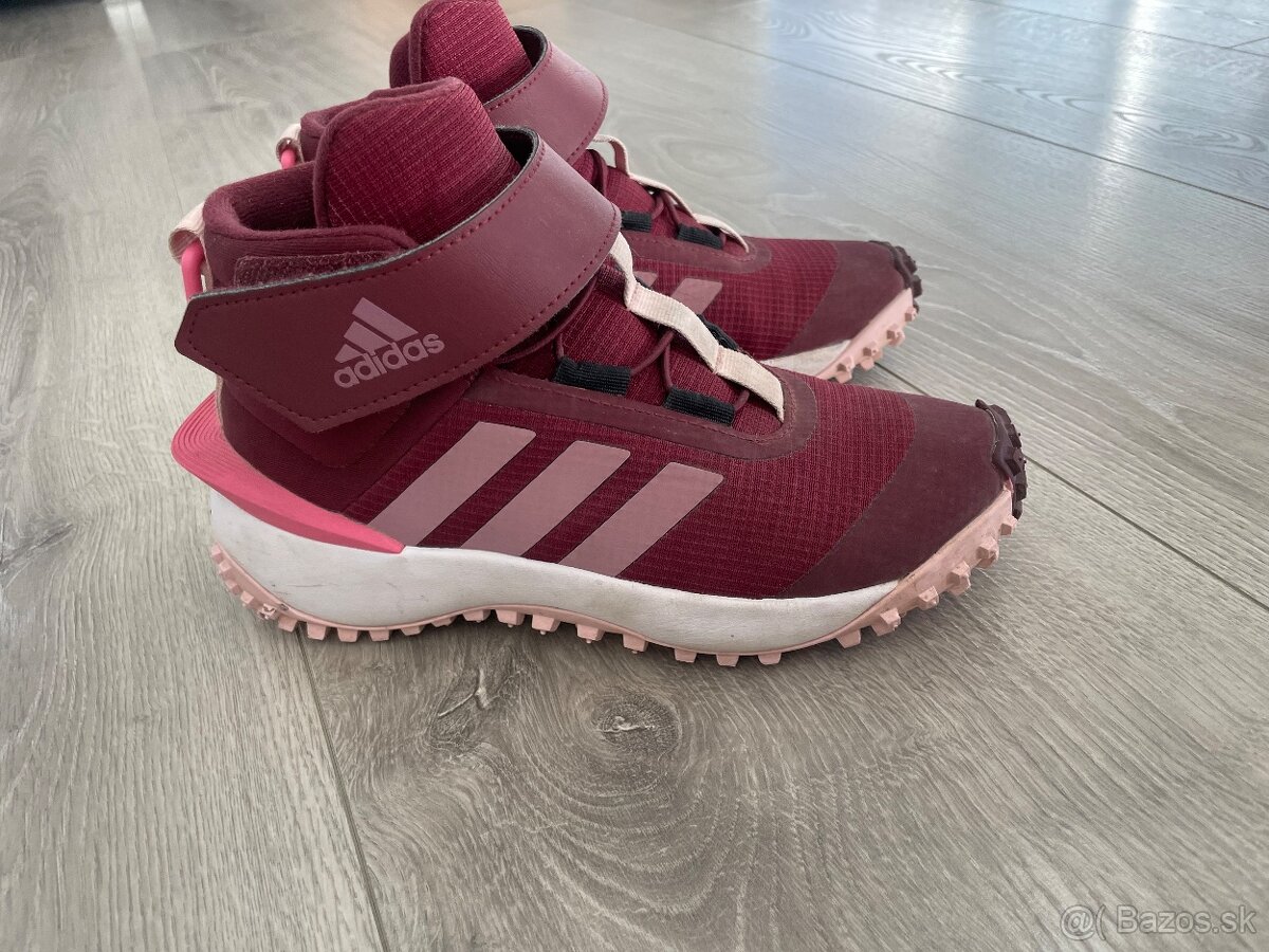 Topánky Adidas