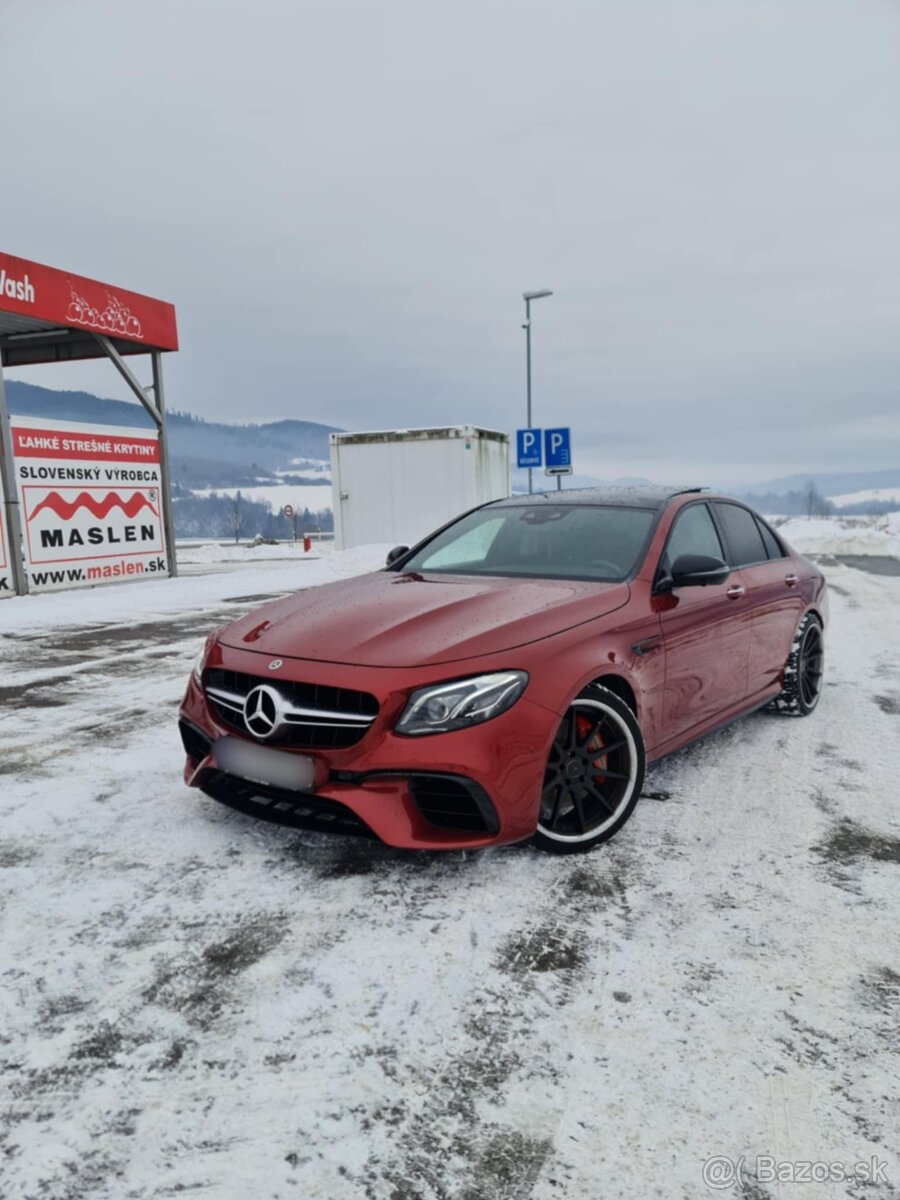 Mercedes-Benz E350 D AMG Packet E63 Optik W213