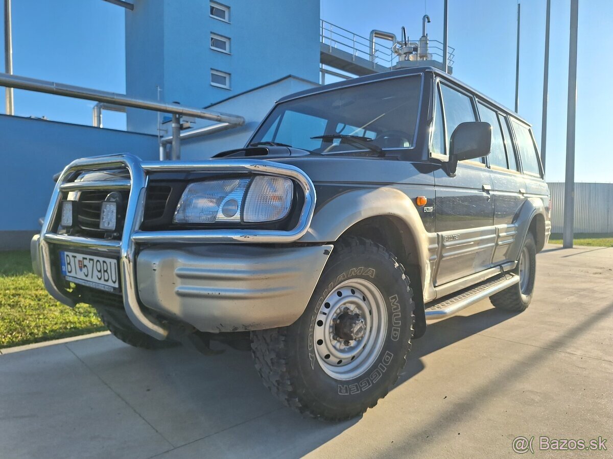 Hyundai Galloper