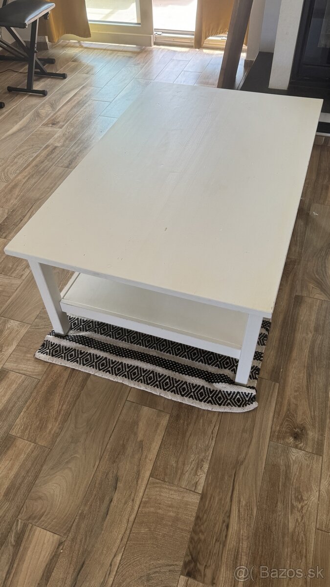 Predam konferencny stolik ikea hemnes 75x118