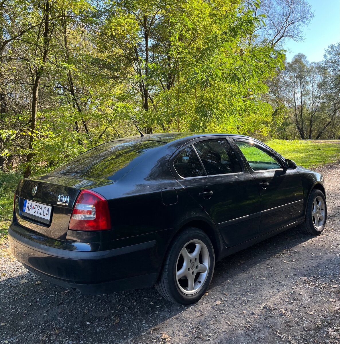 Škoda Octavia 2 1.9tdi 77kw (STK/EK 02.12.2026 ÚPLNE NOVÁ)