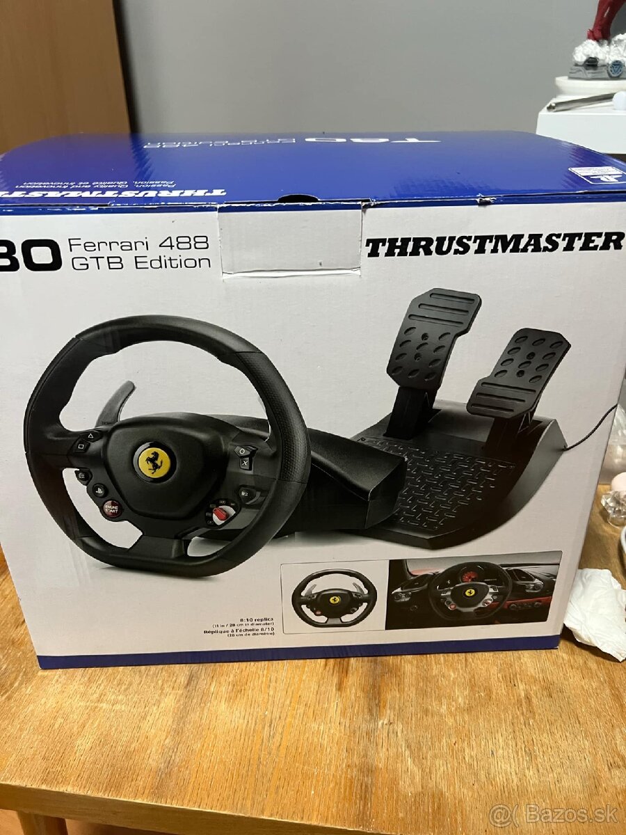 Volant PS5 PS4 PC Thrustmaster ferrari