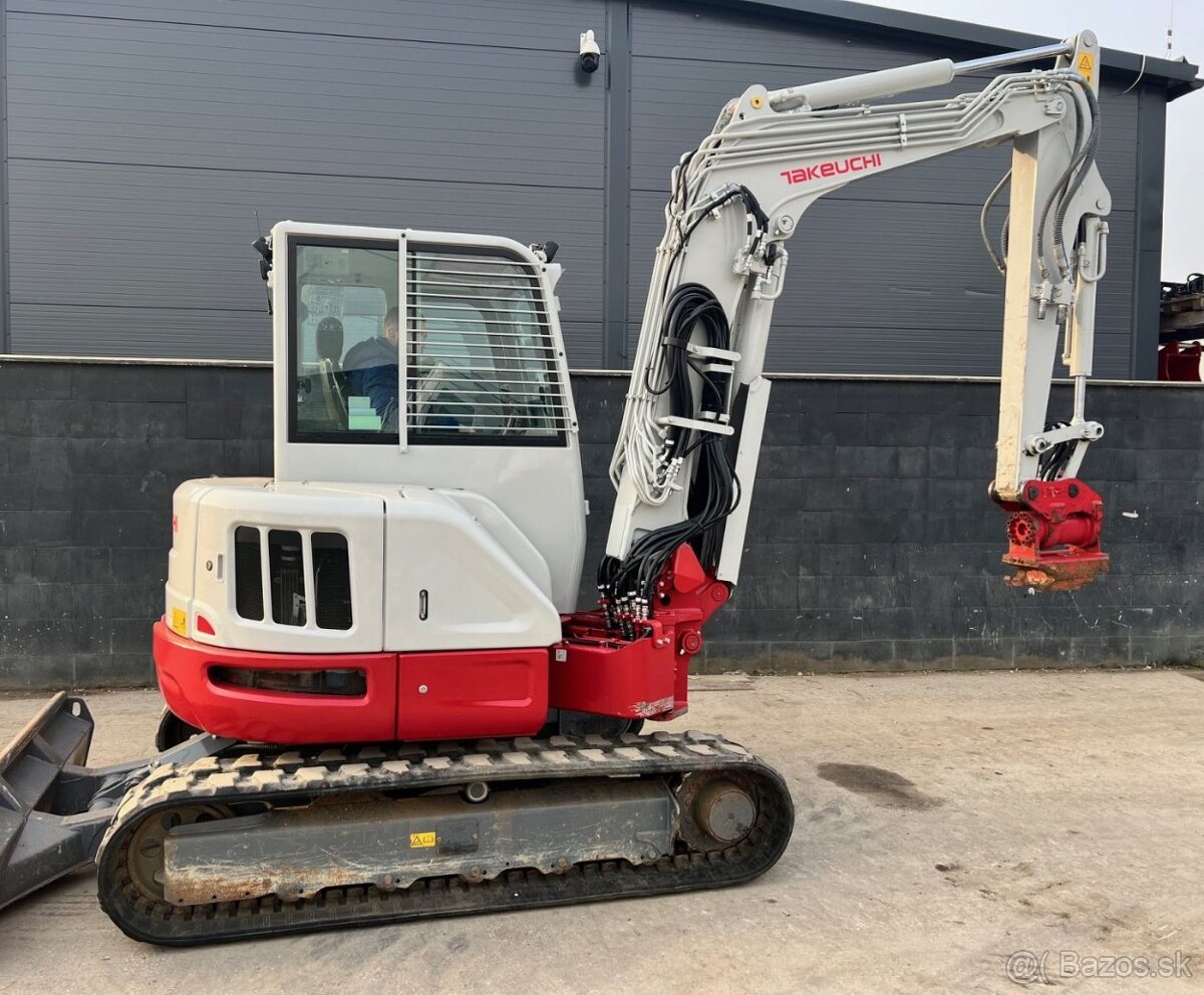 TAKEUCHI TB257FR - 5.8t