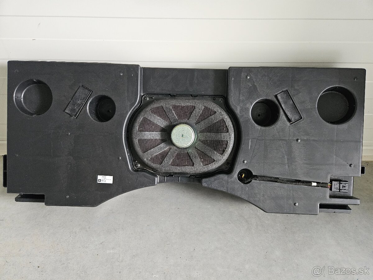 Insignia 2008 original subwoofer