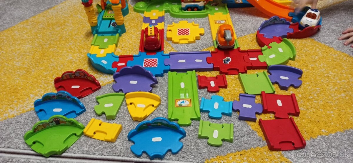 VTech Tut Tut zvuková parkovacia garáž, v nemčine