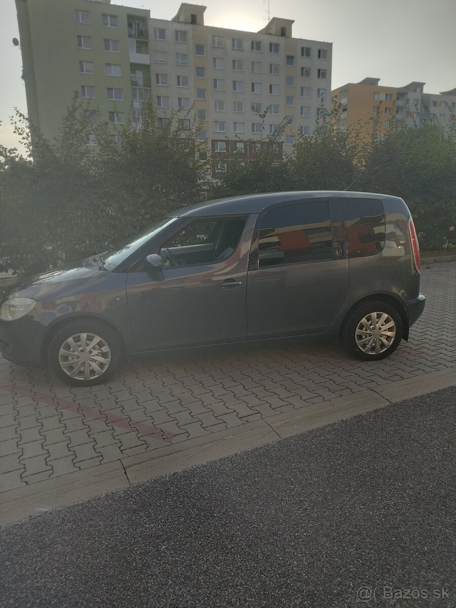 Škoda Roomster