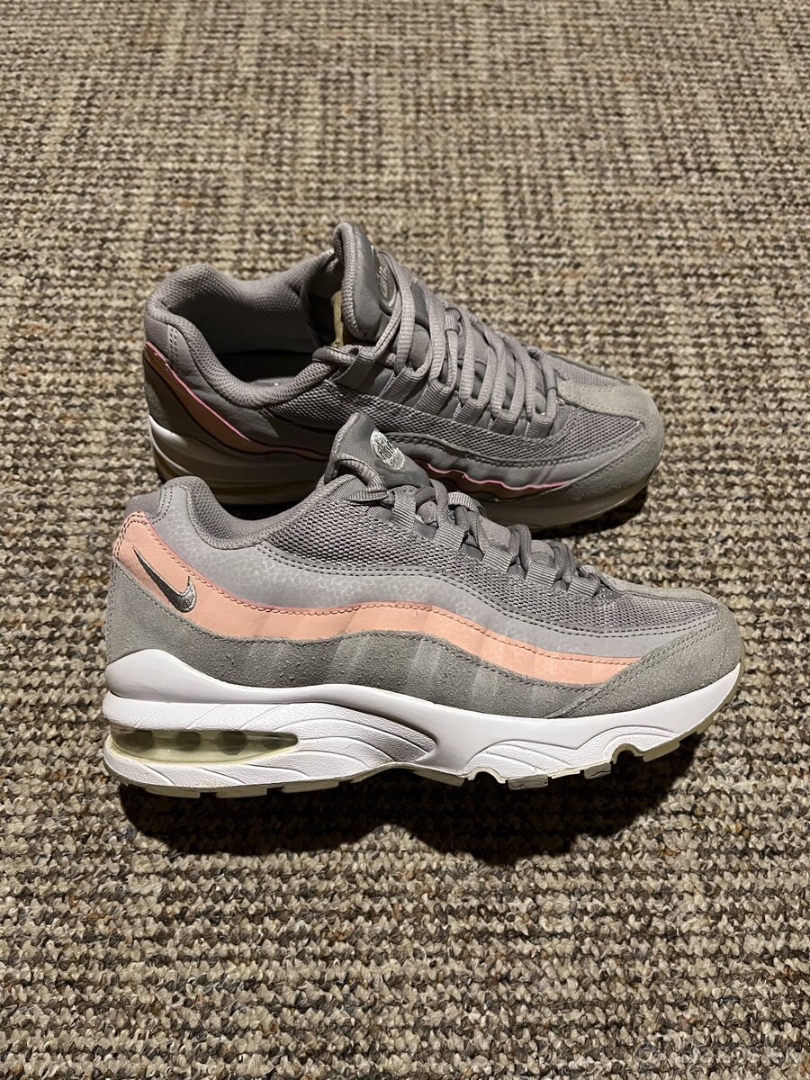 Nike Air Max 95 Vel 37,5