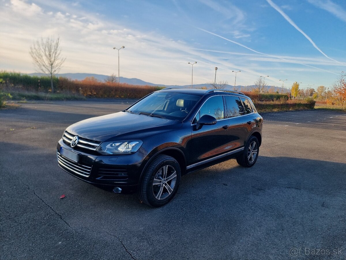 Predam volkswagen TOUAREG 2 3.0tdi 176kw CASA 1.majitel SK