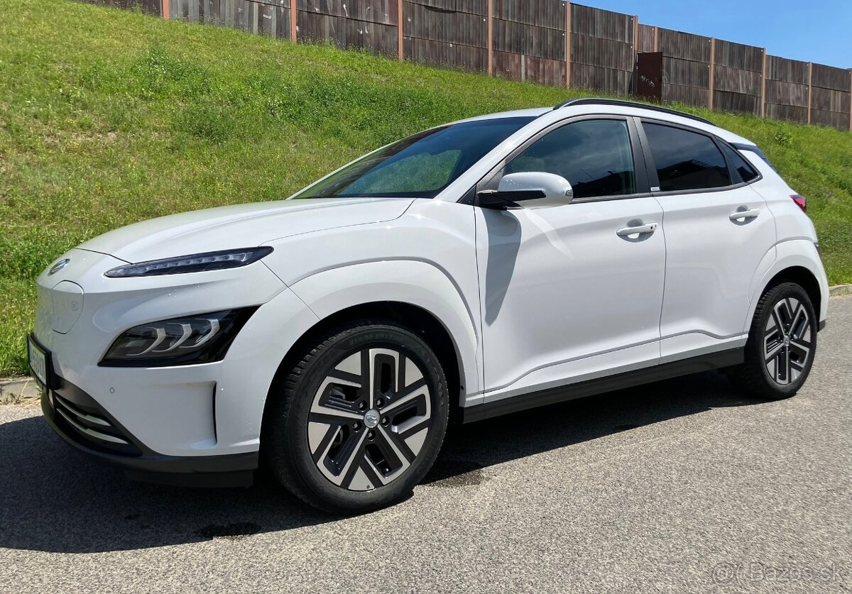 HYUNDAI KONA ELECTRIC