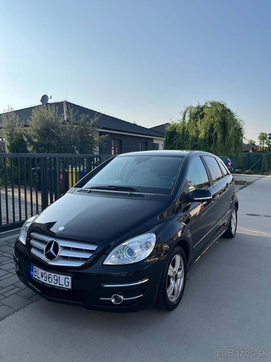 Predám Mercedes Benz b 180