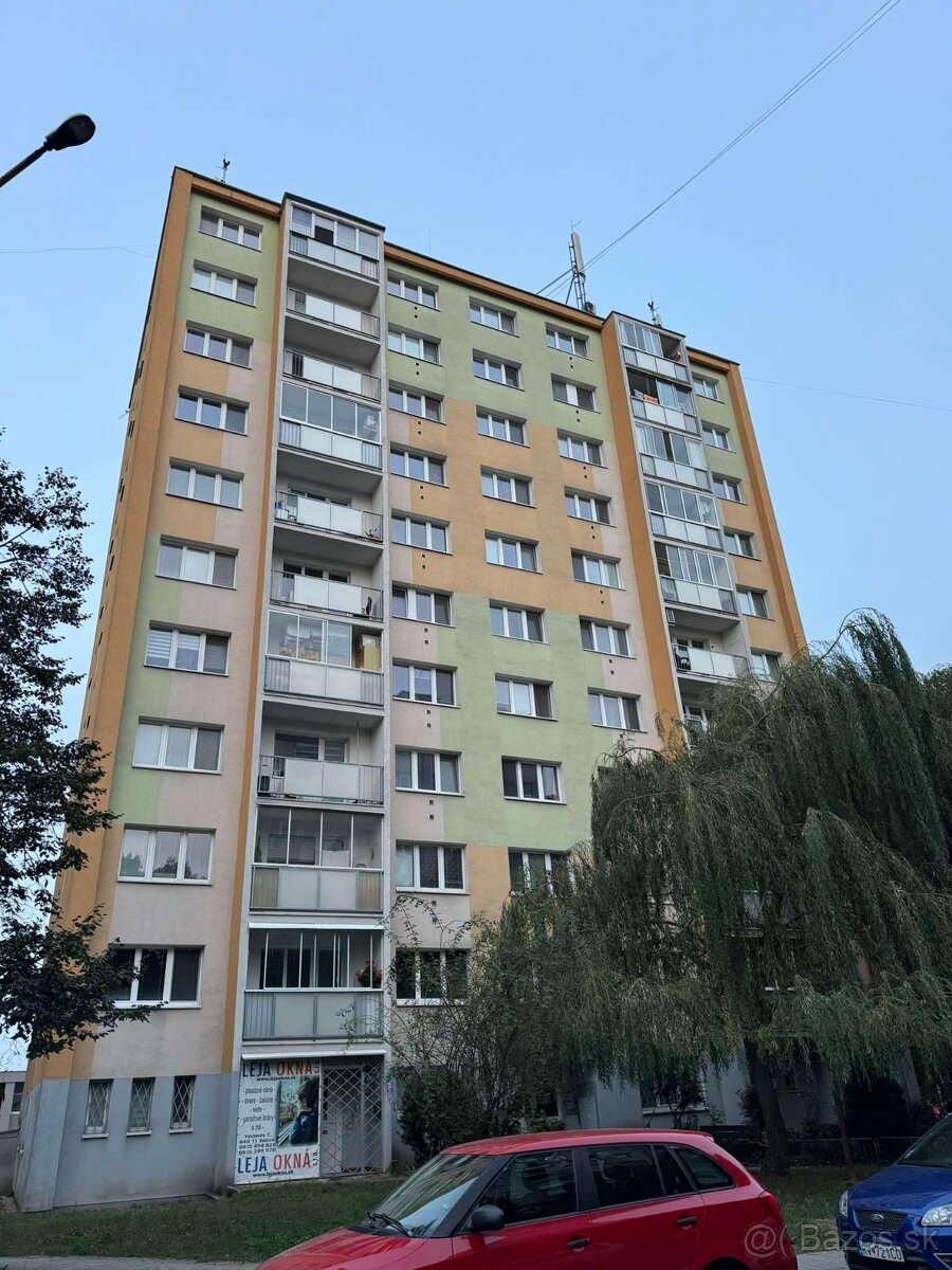 3 IZBOVÝ BYT, 58M2, LODŽIA, KOŠICE-ZÁPAD, UL. VÝSTAVBY