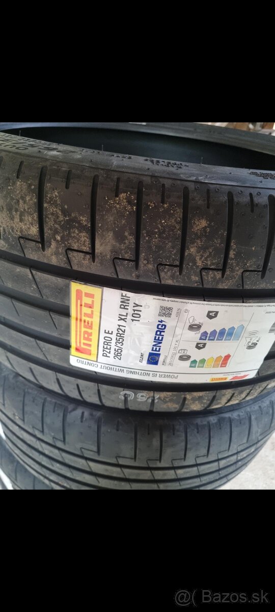 Predám  265/35 r21