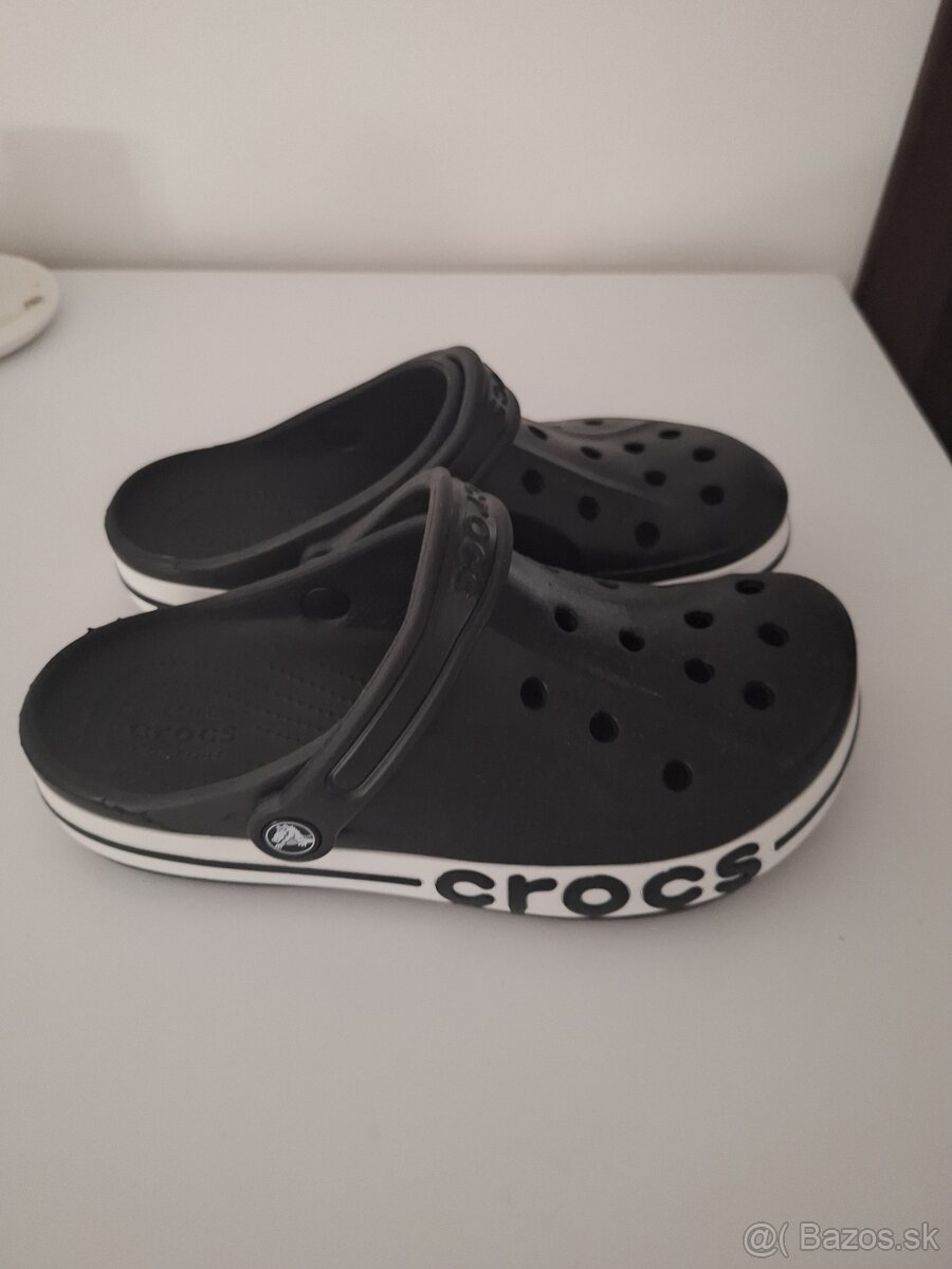 CROCS šľapky veľ.39