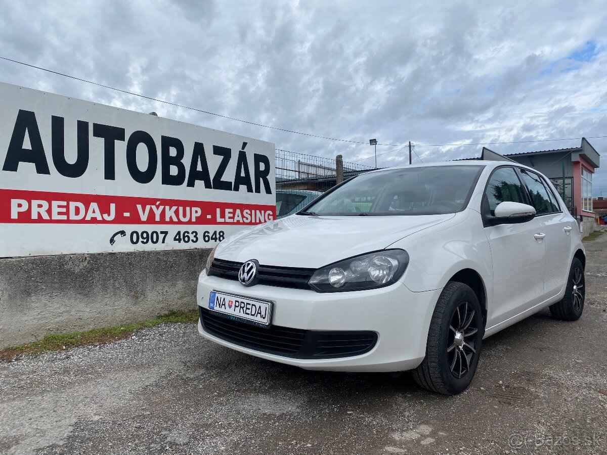 VW Golf 1.4i 55kW Benzín, Rok výroby 2010, klimatizácia, hli