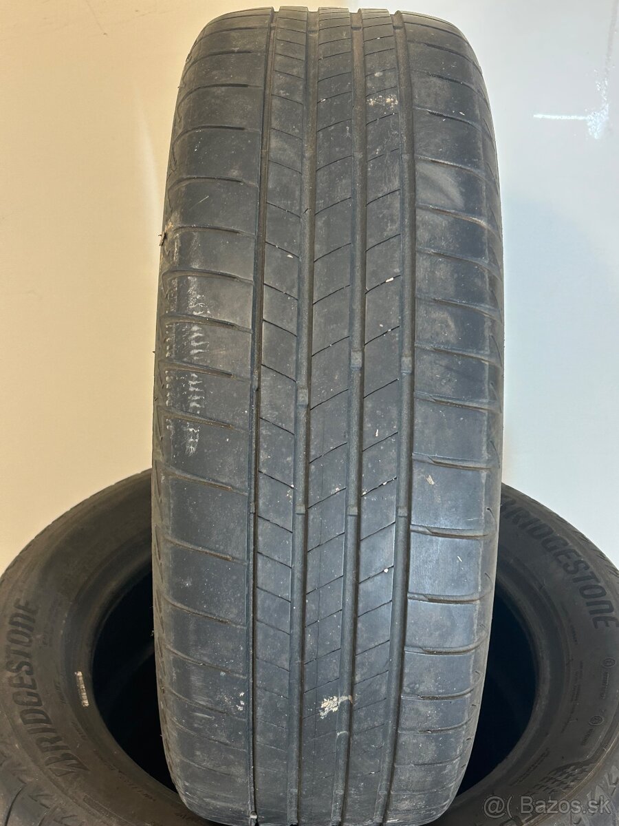 LETO 205/55R16 BRIDGESTONE T005 AO