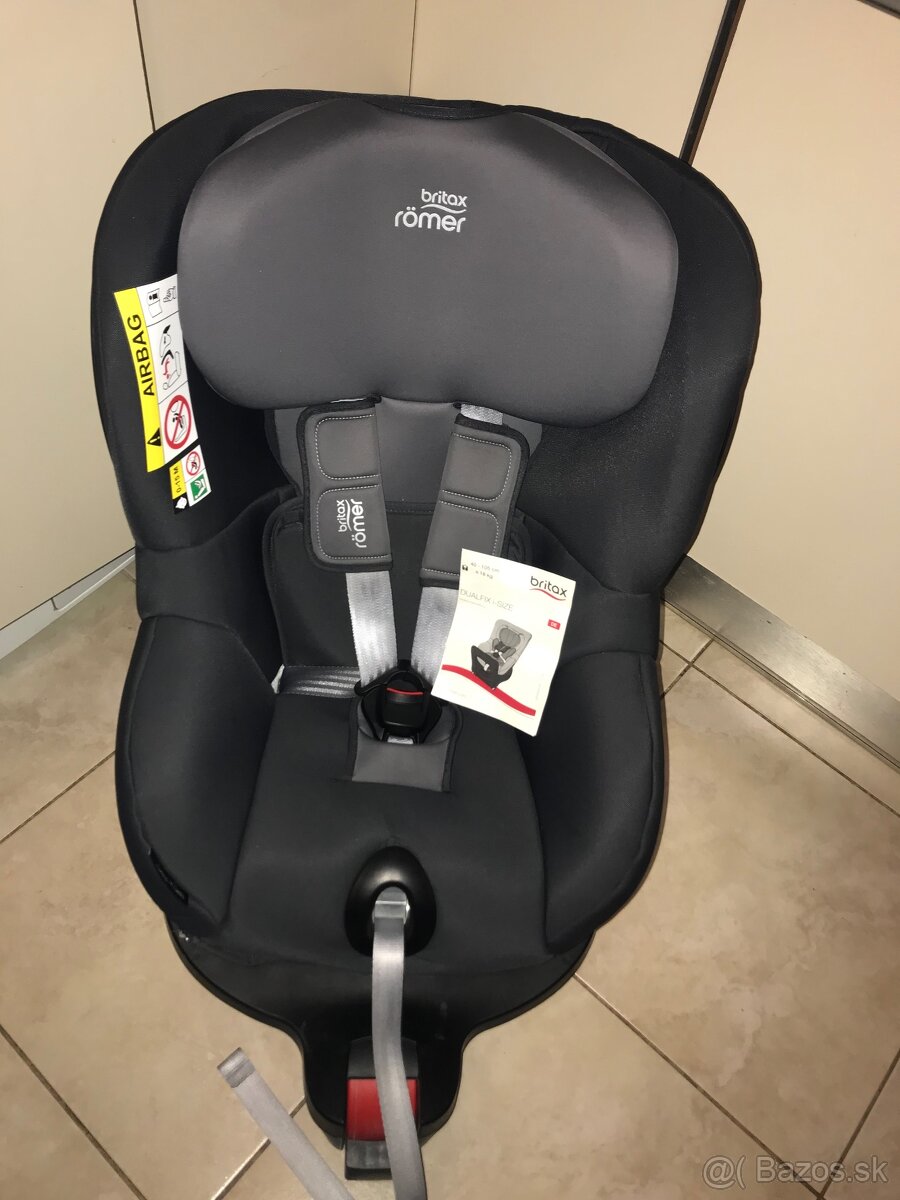 Britax Römer Dualfix M i-Size+ novorodenecka vlozka