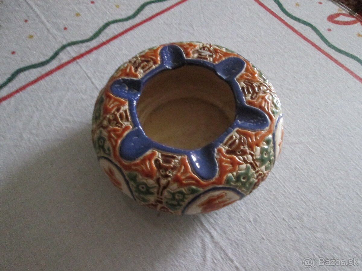 čínska keramika, popolník