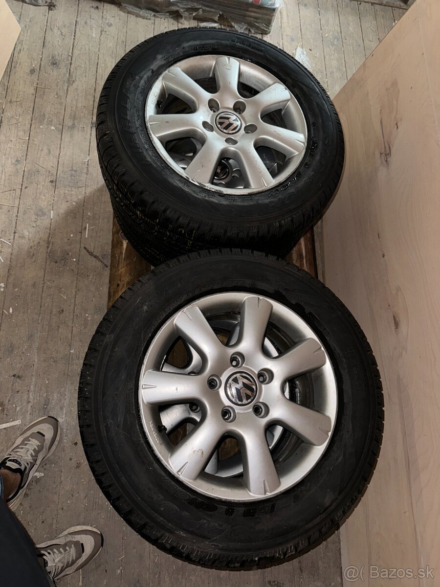 VW Touareg 17" 5x130 zimne pneumatiky 235/65 R17