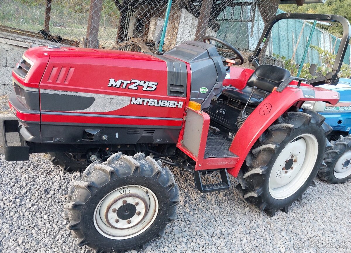 Mitsubishi MT 245