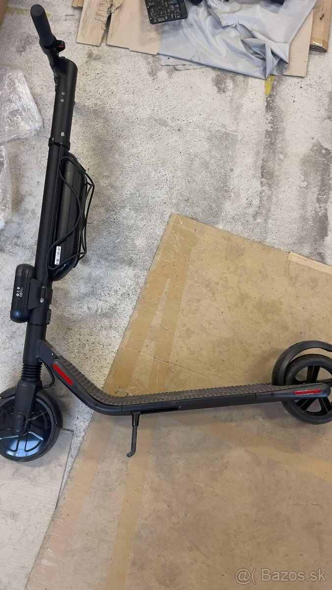 Predám Ninebot Segway ES4 kolobežky na náhradné diely