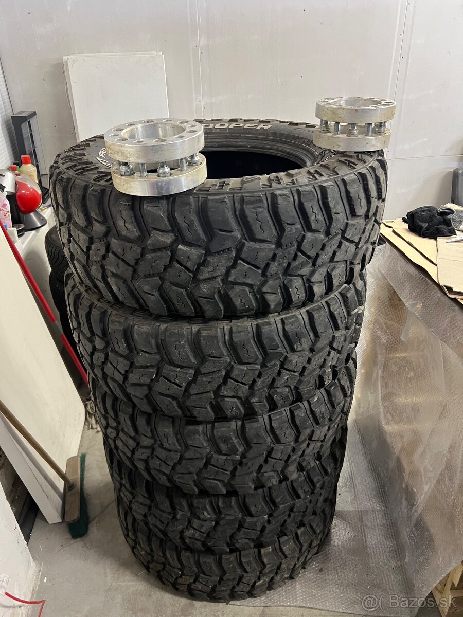 Offroad pneu 285/70 R17 5ks  4+R