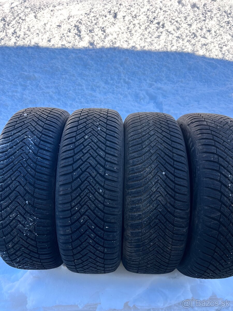 Celoročne pneumatiky Continental 215/60 R17