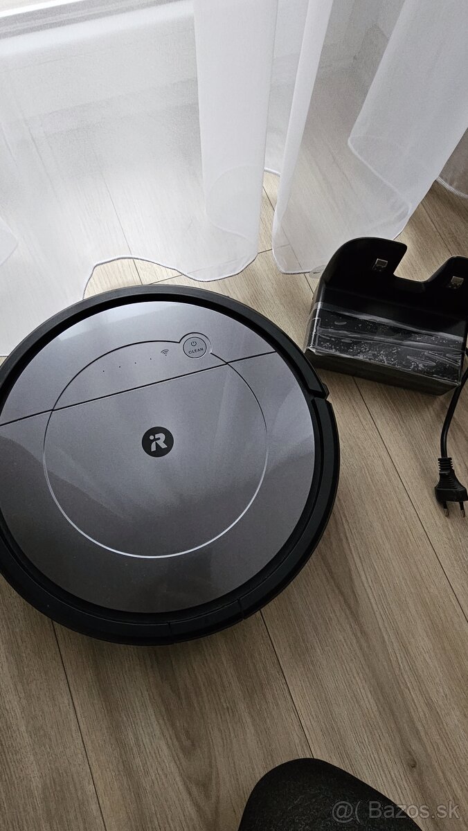 Robotický vysávač Roomba iRobot