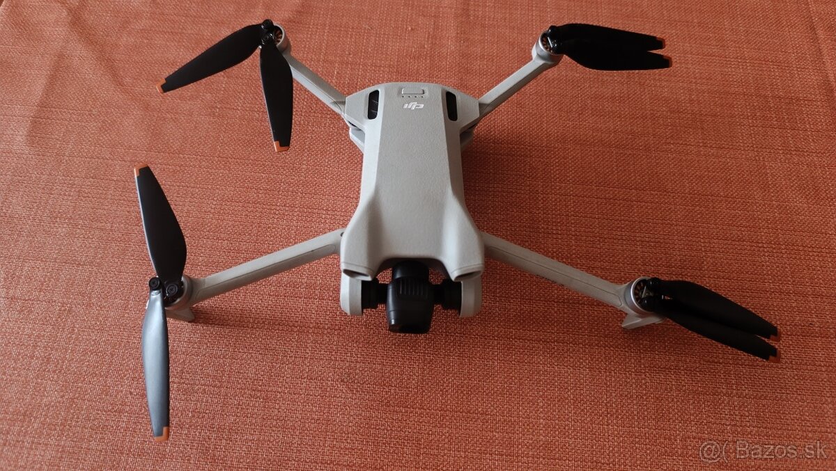 DJI Mini 3 fly more combo