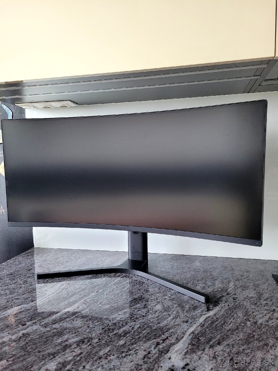 Xiaomi Mi curved monitor 34"