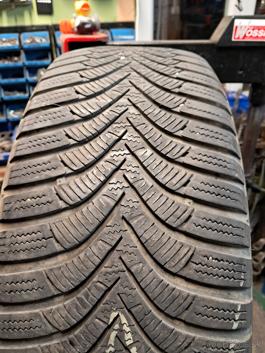 205/55r16 zimne hankok