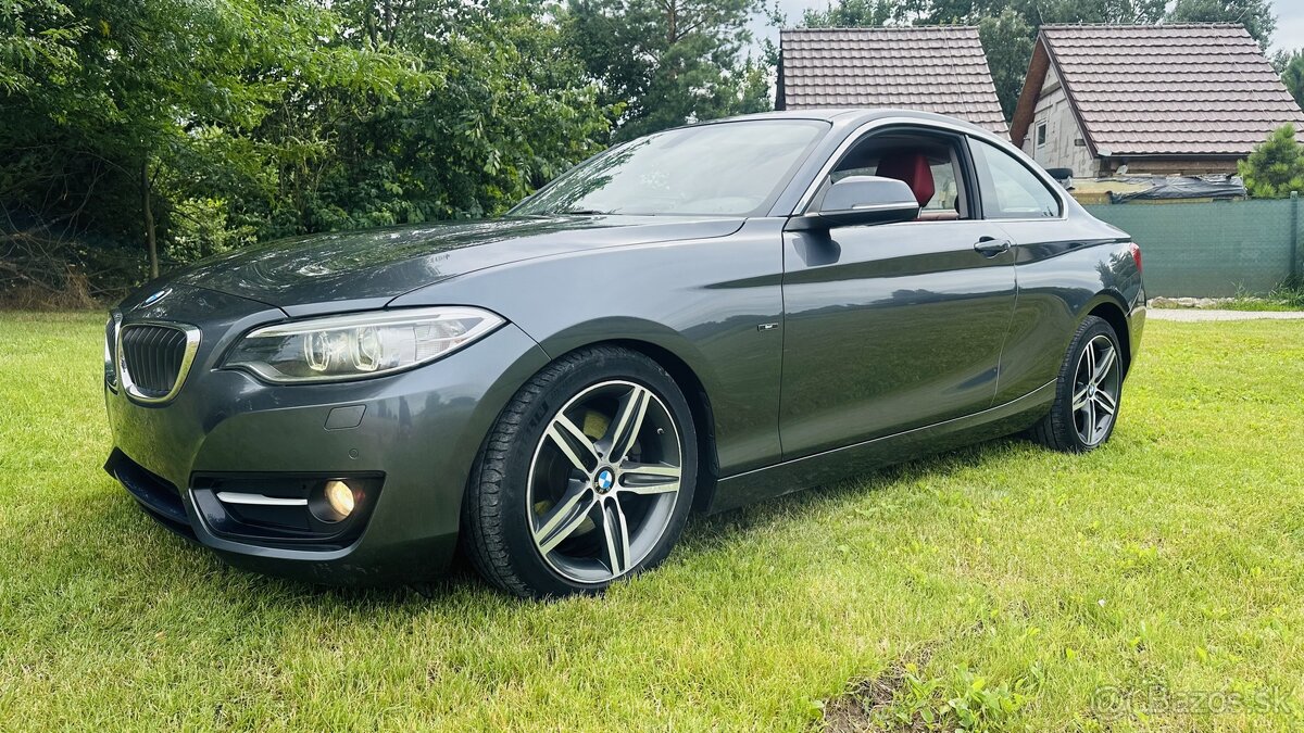 BMW 2 Coupe 220d sport AT/8